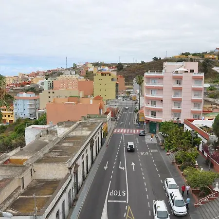 Apartmán Piso En *